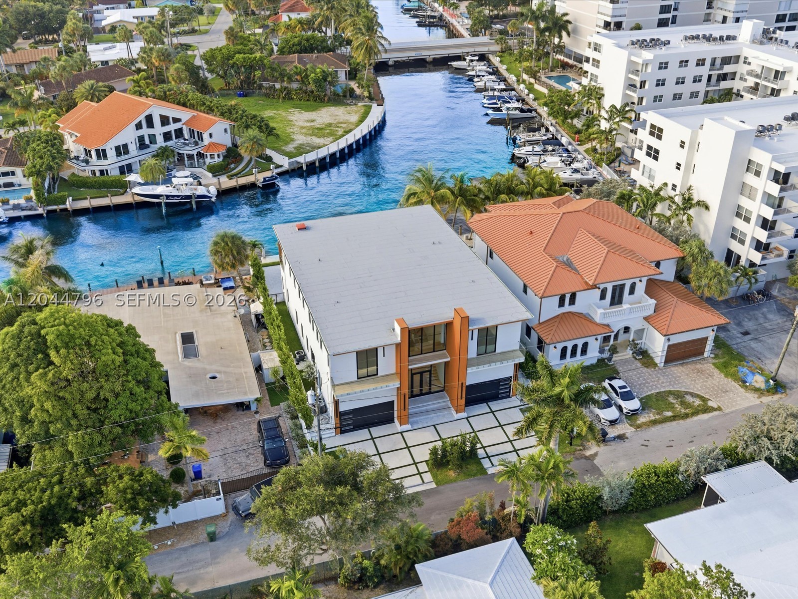 2 Sunset Ln, Lauderdale By The Sea FL 33062