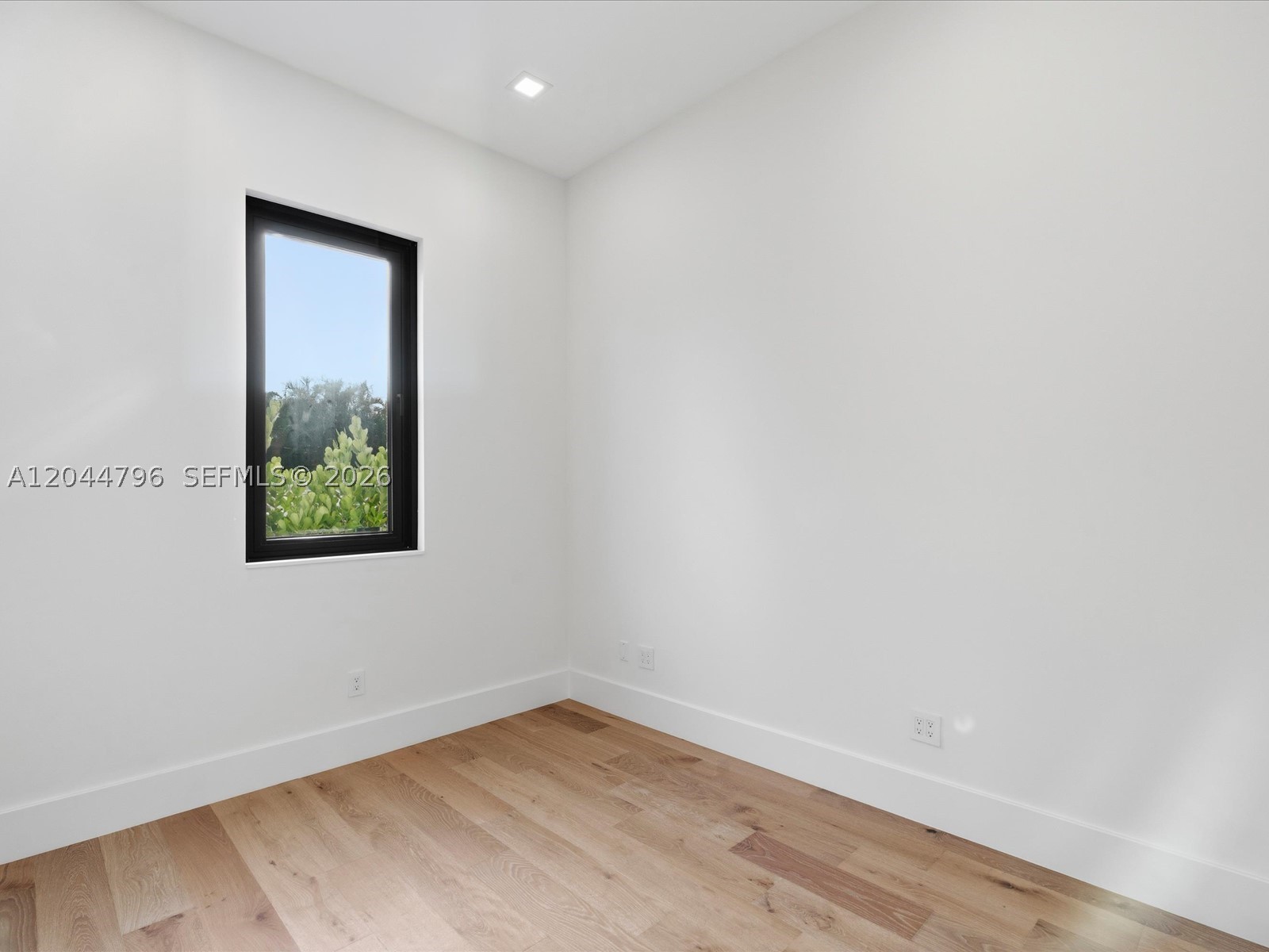 2 Sunset Ln, Lauderdale By The Sea FL 33062