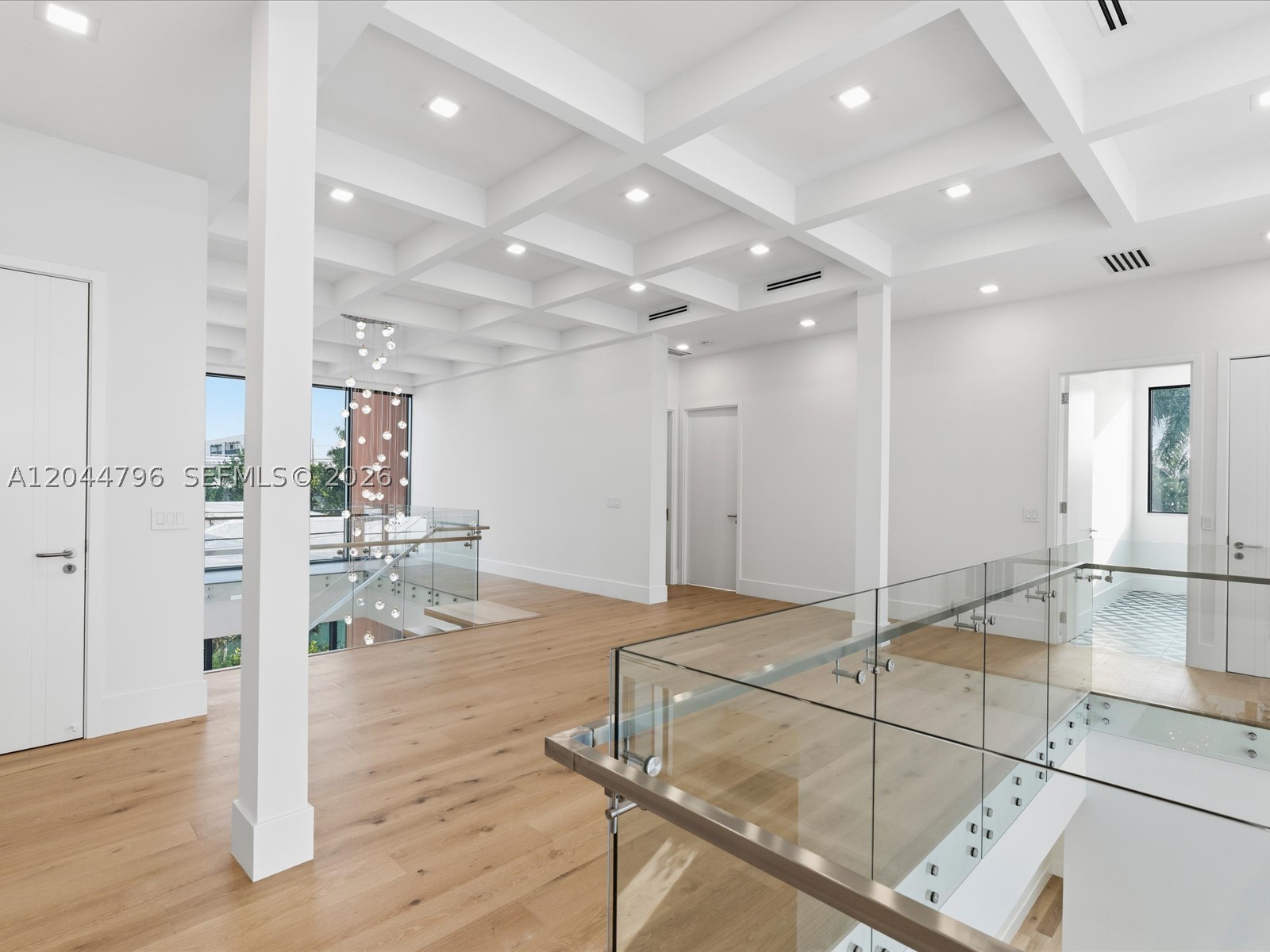 2 Sunset Ln, Lauderdale By The Sea FL 33062