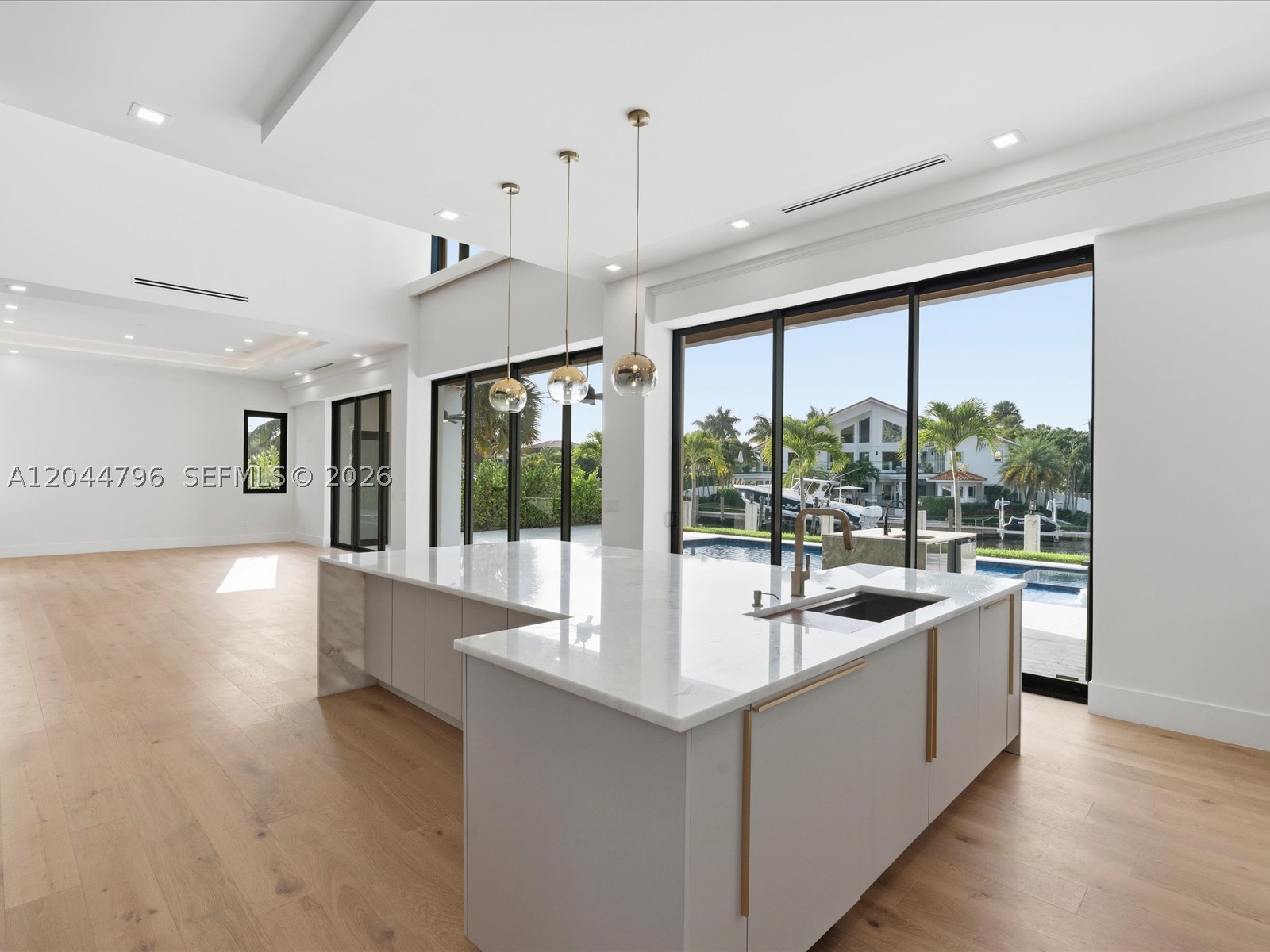 2 Sunset Ln, Lauderdale By The Sea FL 33062