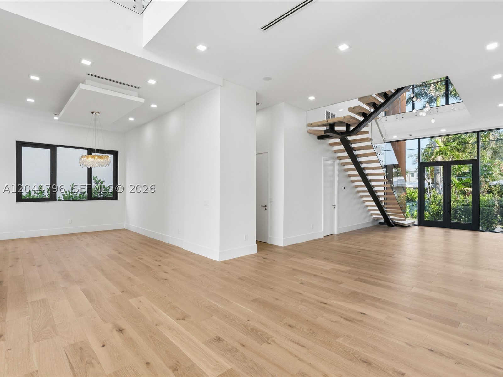 2 Sunset Ln, Lauderdale By The Sea FL 33062