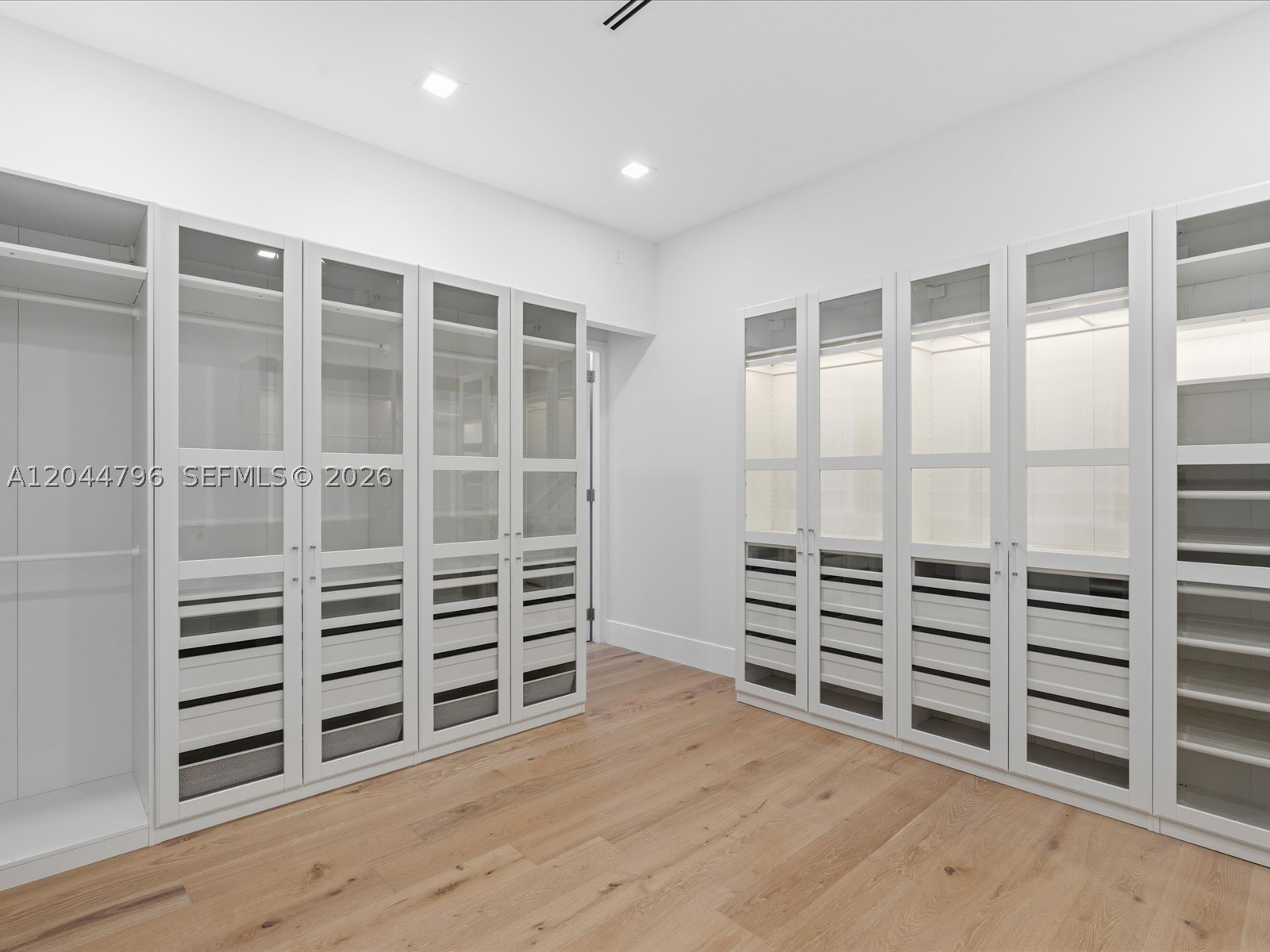 2 Sunset Ln, Lauderdale By The Sea FL 33062