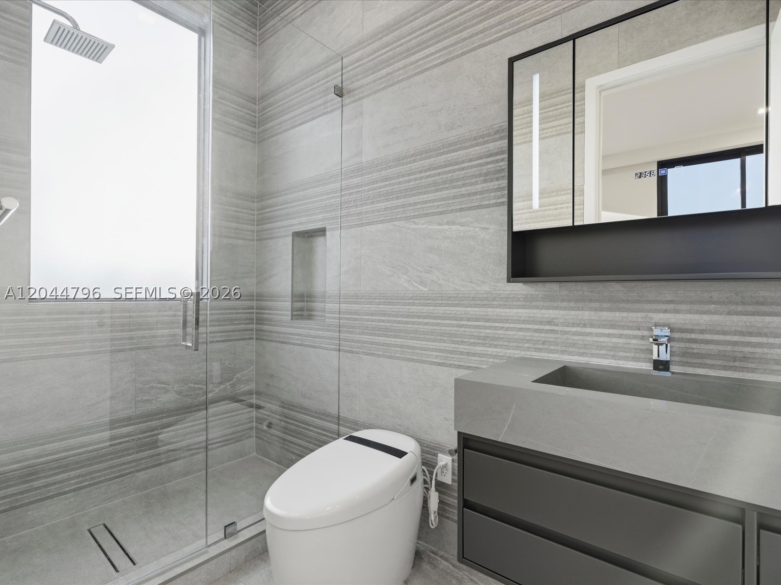 2 Sunset Ln, Lauderdale By The Sea FL 33062