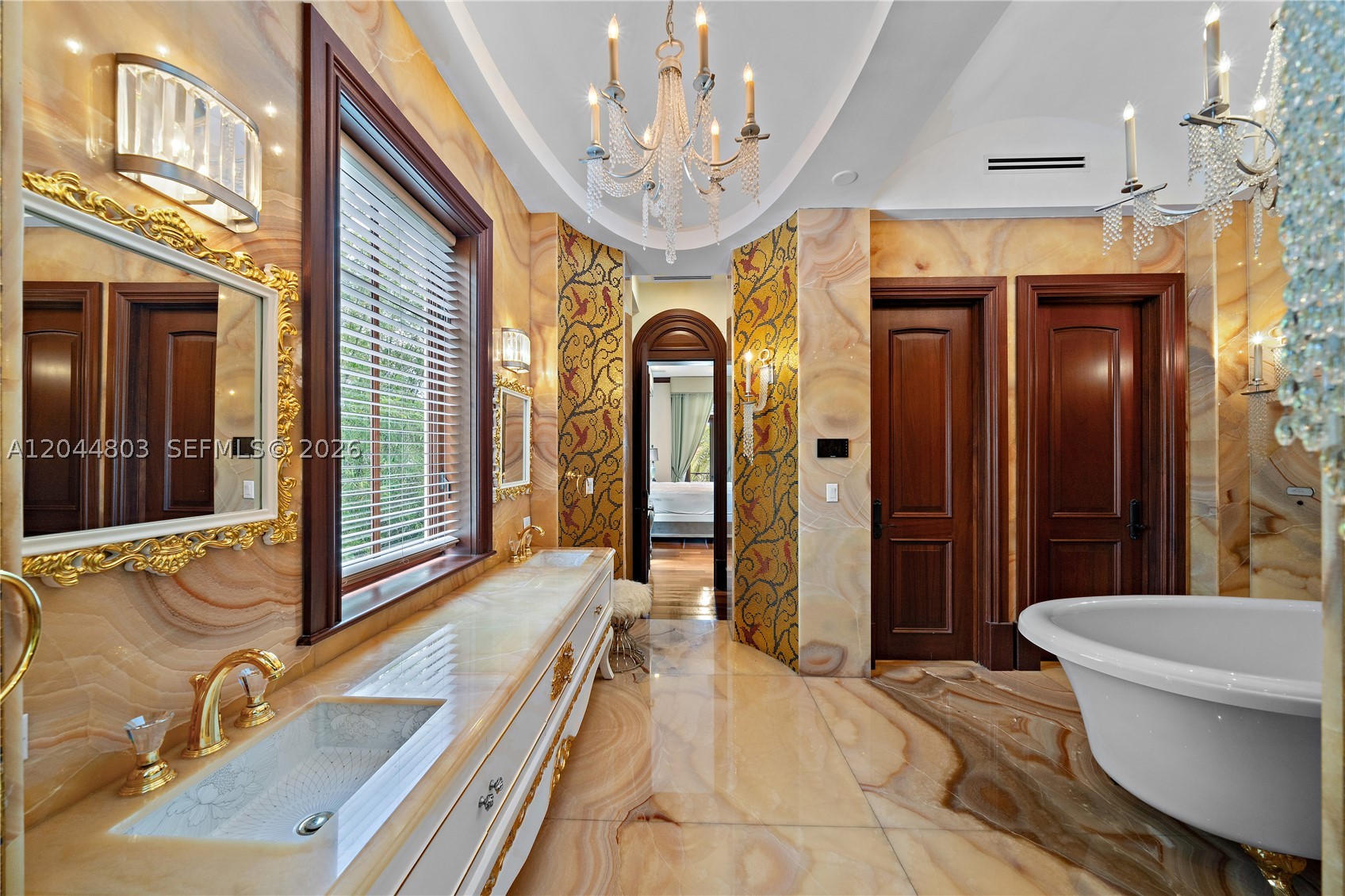 150 Edgewater Dr, Coral Gables FL 33133