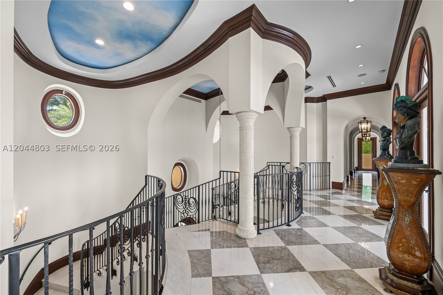 150 Edgewater Dr, Coral Gables FL 33133
