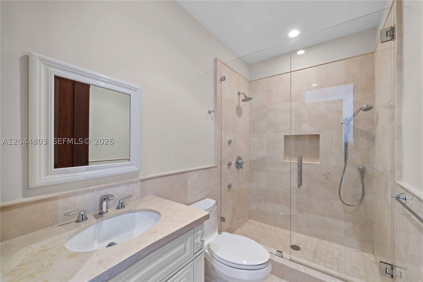 150 Edgewater Dr, Coral Gables FL 33133