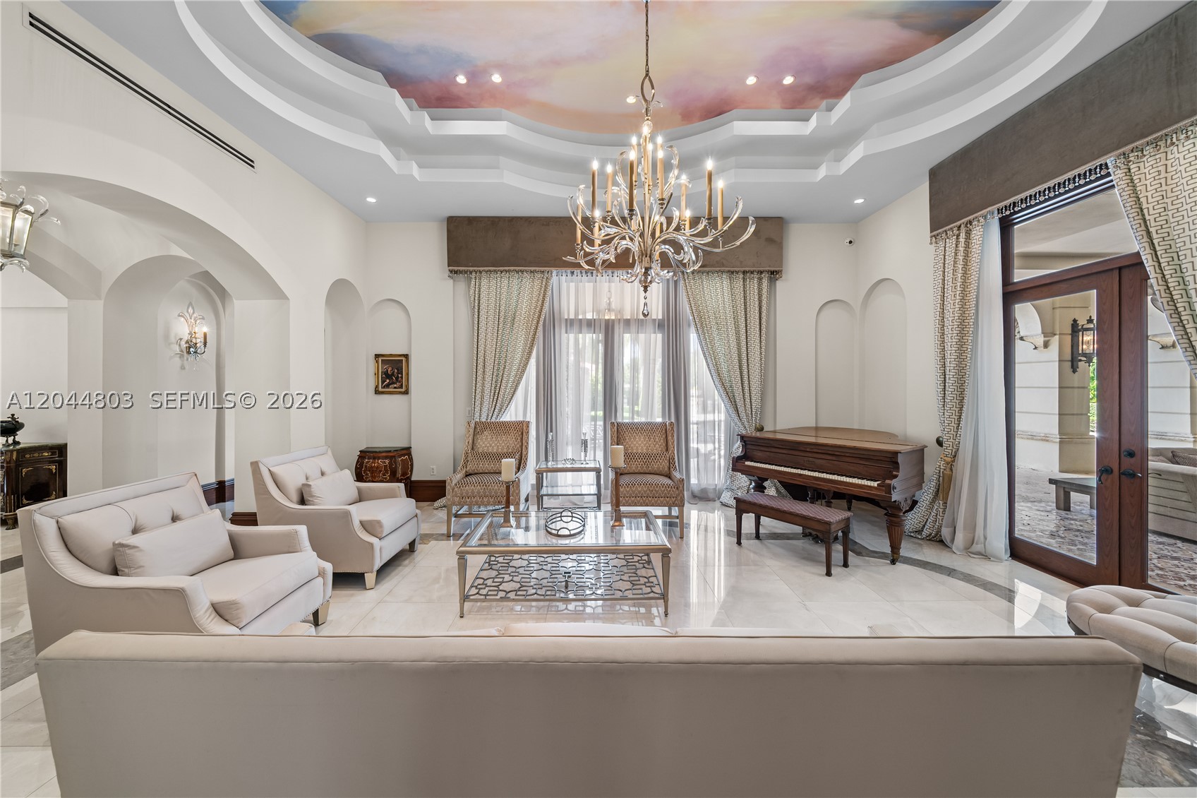 150 Edgewater Dr, Coral Gables FL 33133