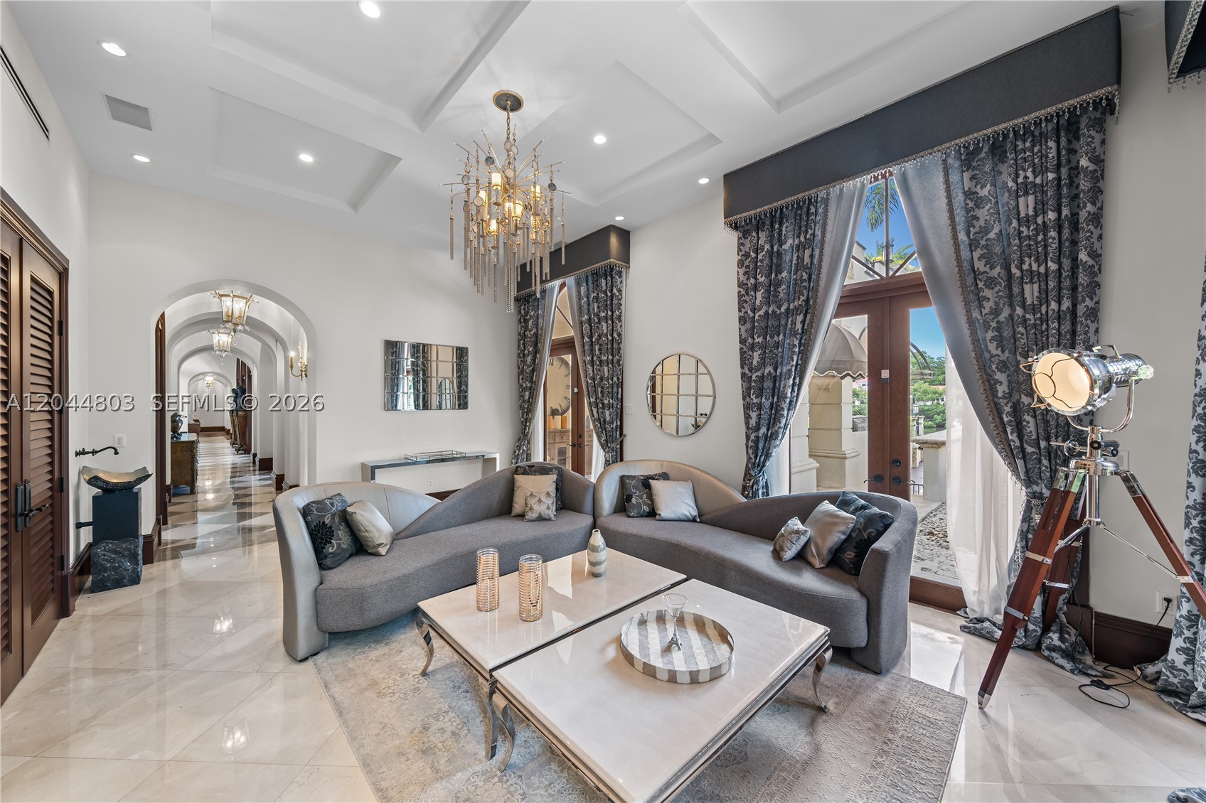 150 Edgewater Dr, Coral Gables FL 33133