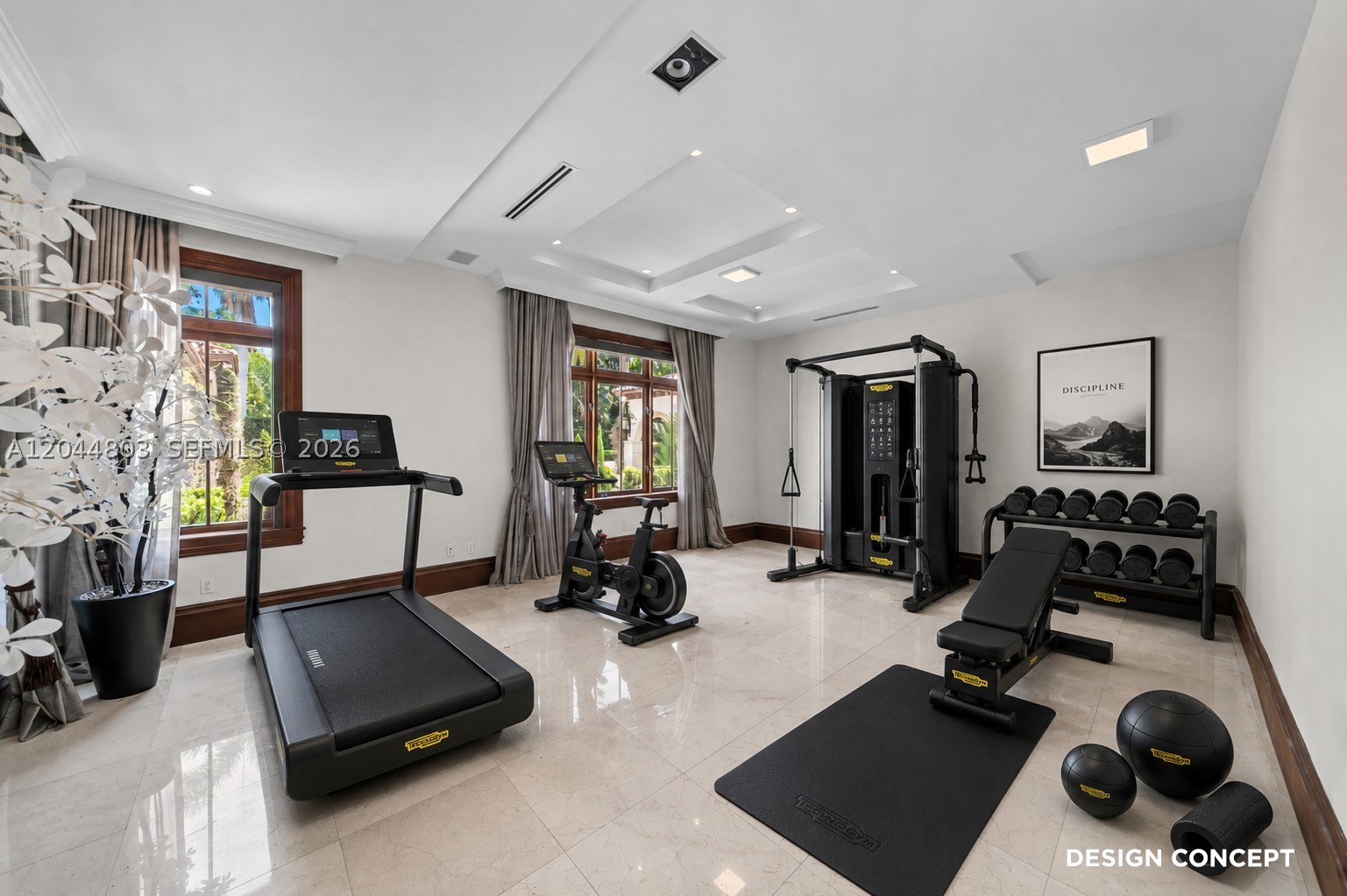150 Edgewater Dr, Coral Gables FL 33133