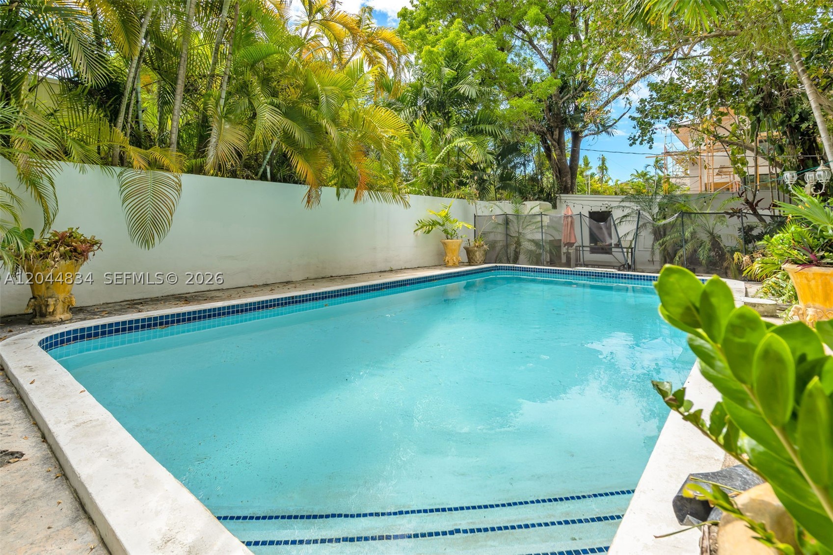 5390 Sunset Dr, Miami FL 33143