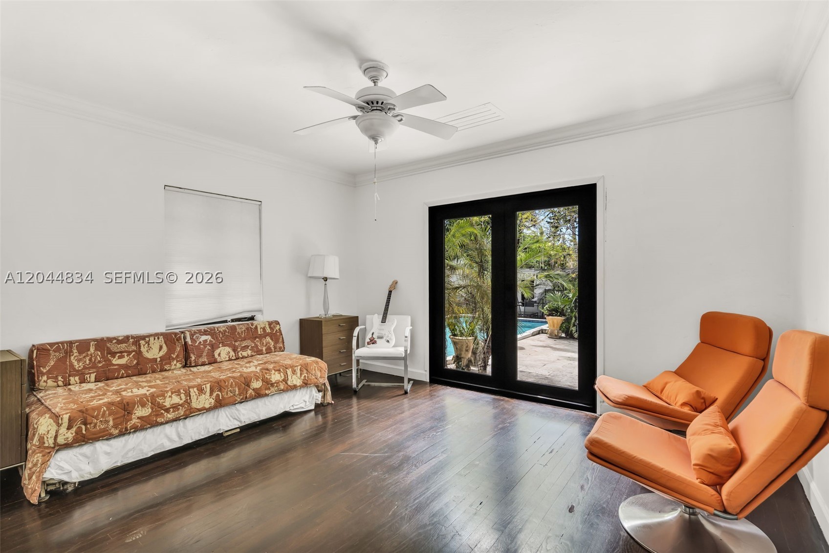 5390 Sunset Dr, Miami FL 33143