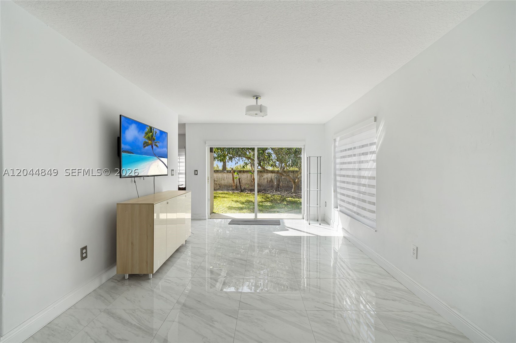 16546 SW 103rd Ln, Miami FL 33196
