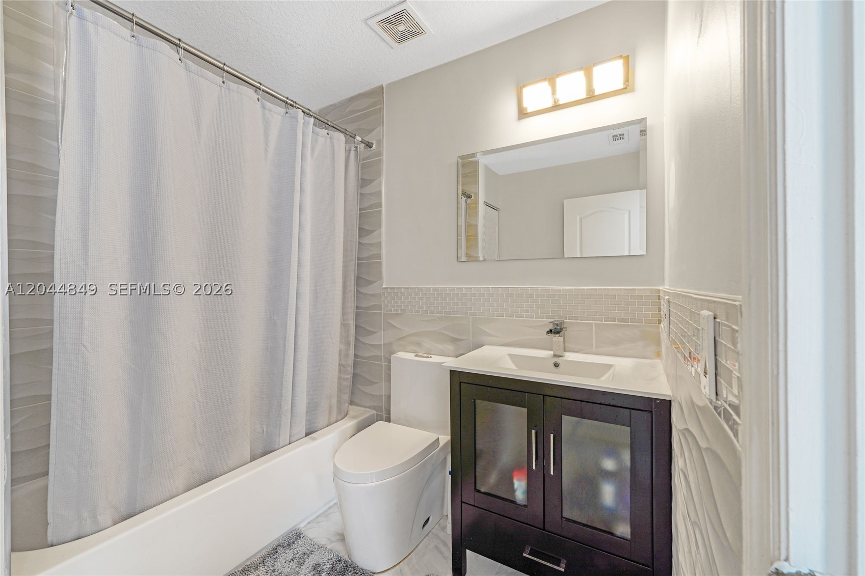 16546 SW 103rd Ln, Miami FL 33196