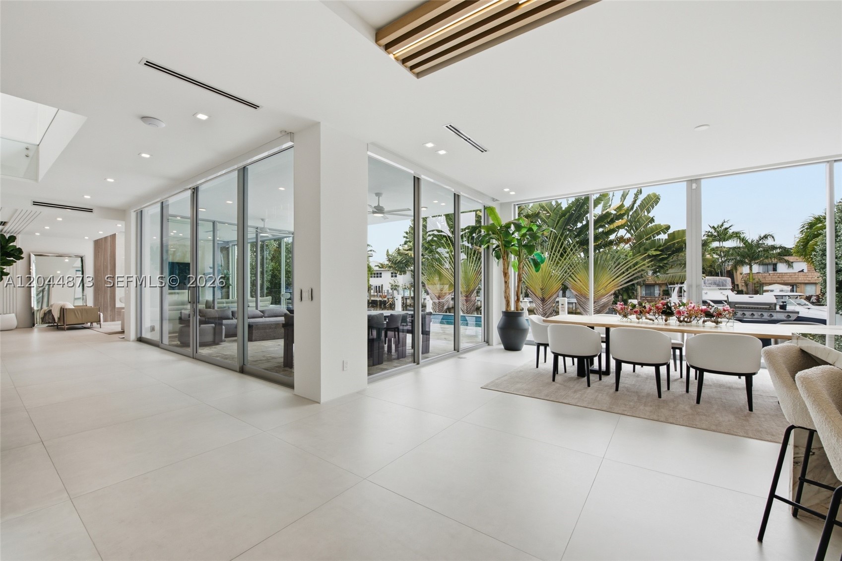 91 Fiesta Way, Fort Lauderdale FL 33301