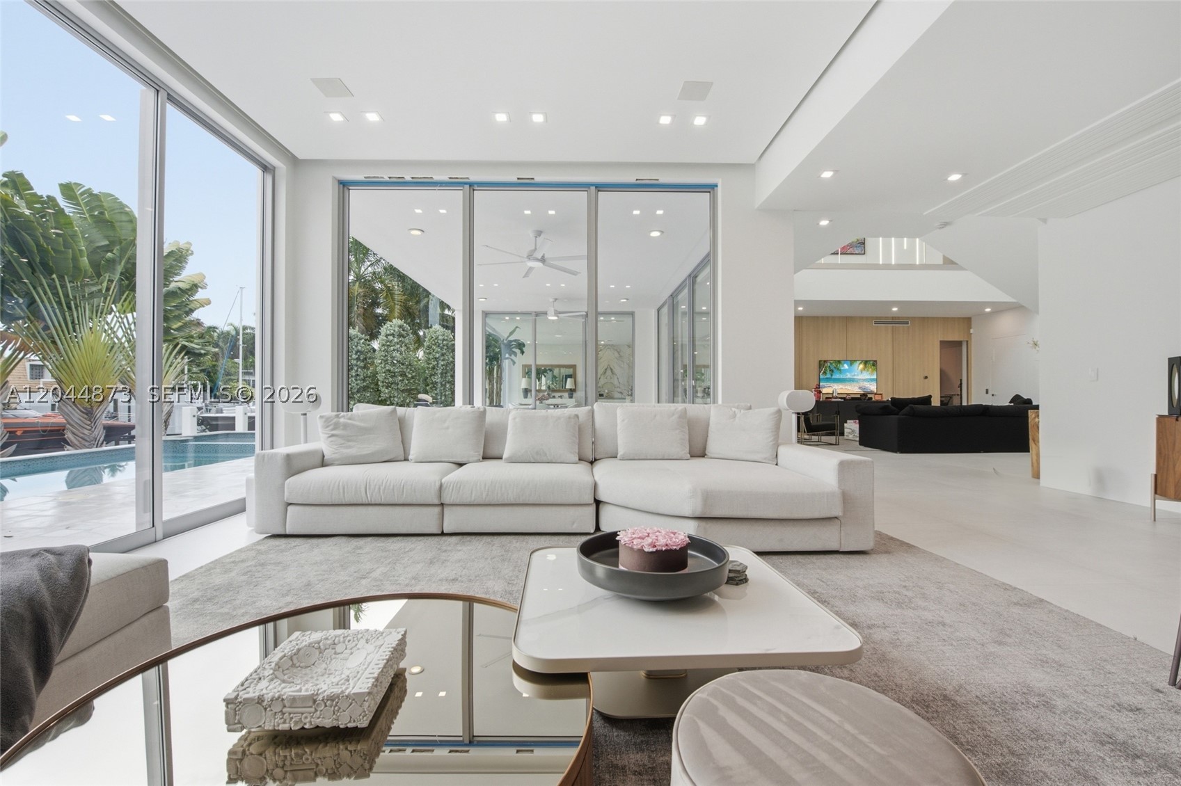 91 Fiesta Way, Fort Lauderdale FL 33301