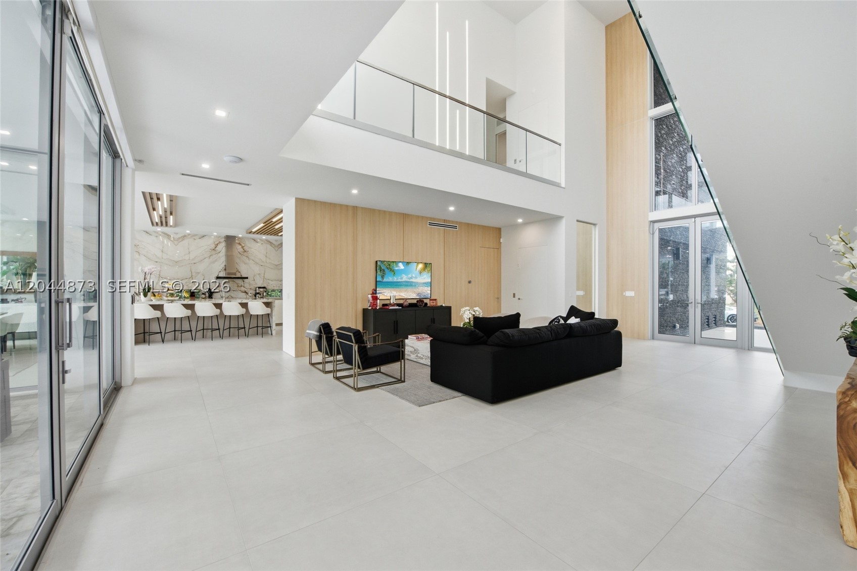 91 Fiesta Way, Fort Lauderdale FL 33301