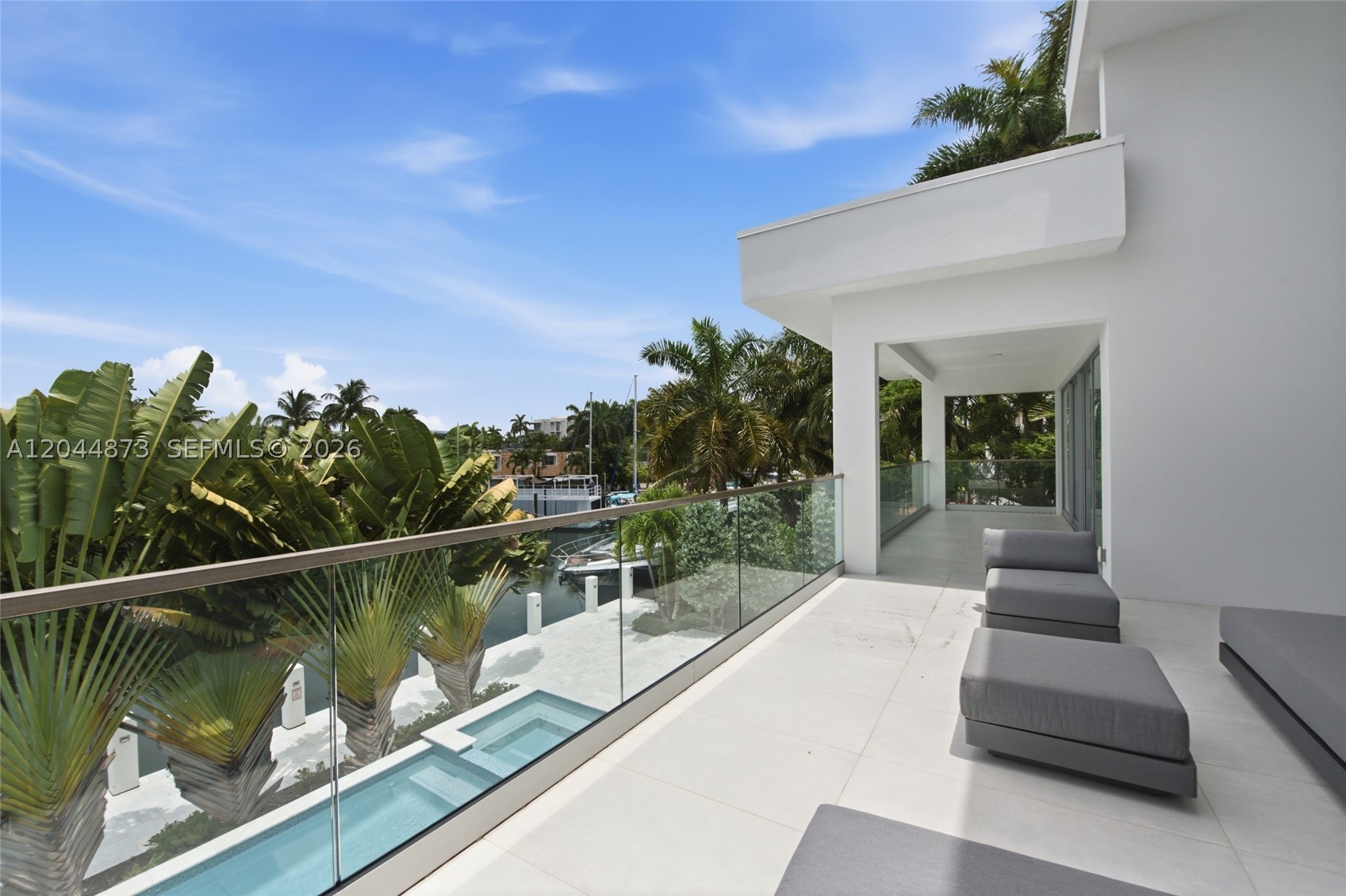 91 Fiesta Way, Fort Lauderdale FL 33301