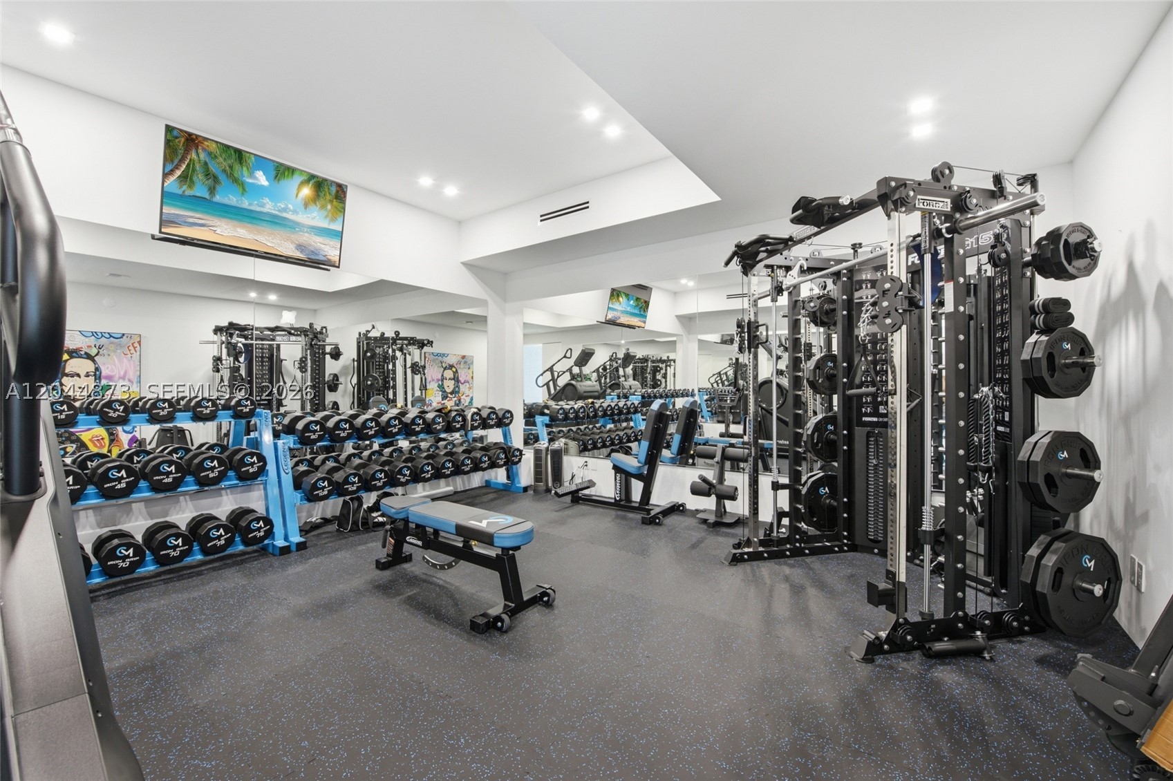 91 Fiesta Way, Fort Lauderdale FL 33301