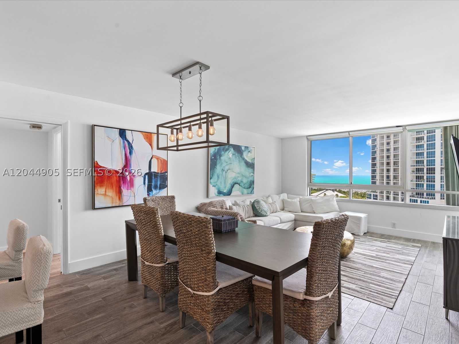 400 S Pointe Dr #1102, Miami Beach FL 33139