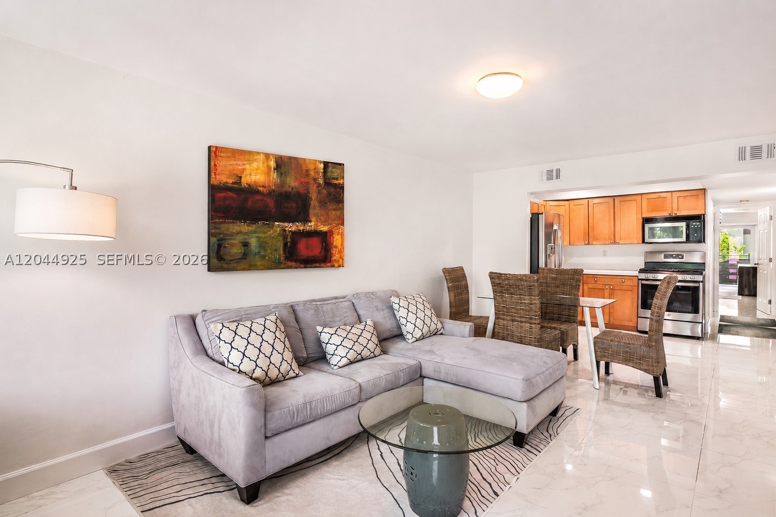 405 N Hibiscus Dr #204, Miami Beach FL 33139