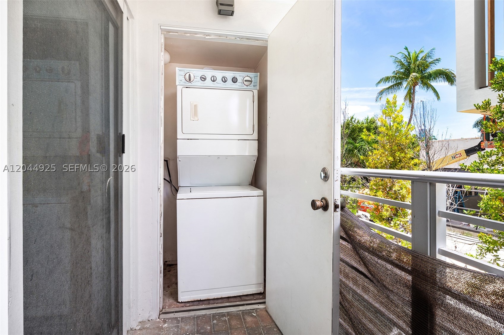 405 N Hibiscus Dr #204, Miami Beach FL 33139