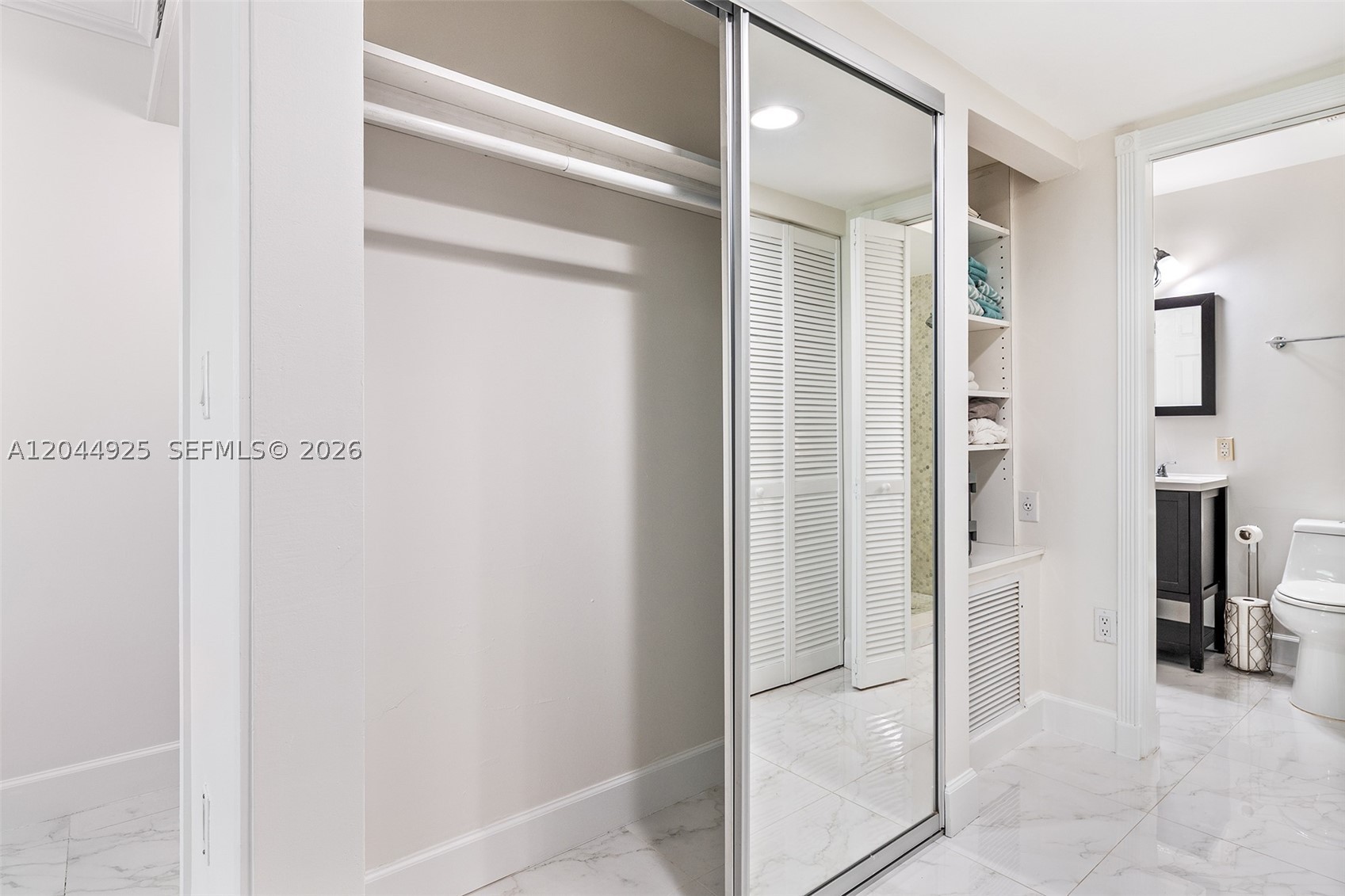 405 N Hibiscus Dr #204, Miami Beach FL 33139