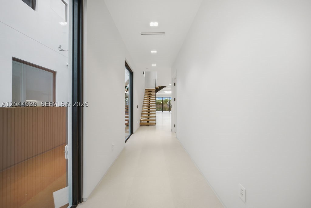 1332 NE 16th Ter, Fort Lauderdale FL 33304