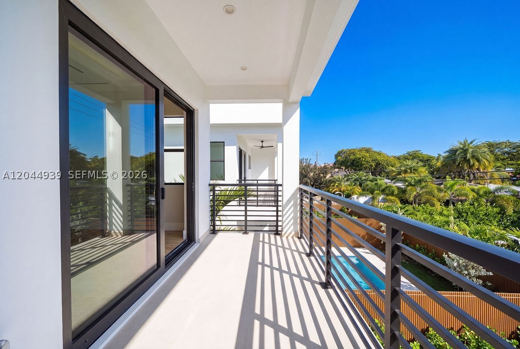 1332 NE 16th Ter, Fort Lauderdale FL 33304