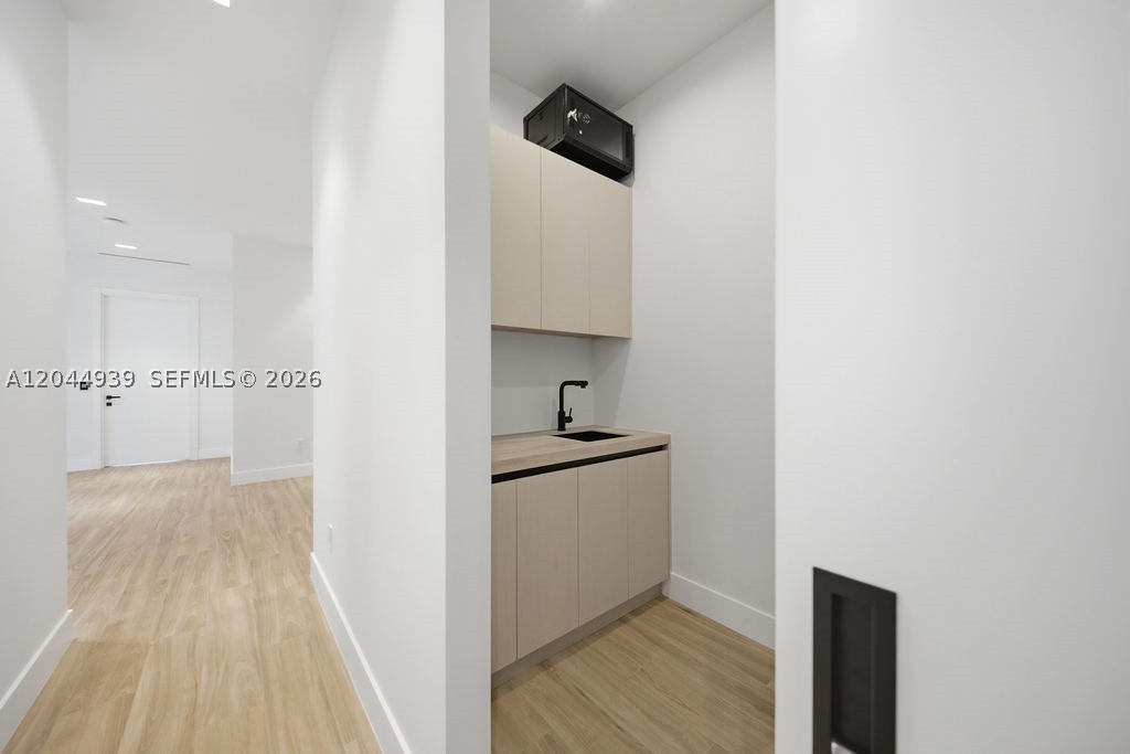 1332 NE 16th Ter, Fort Lauderdale FL 33304