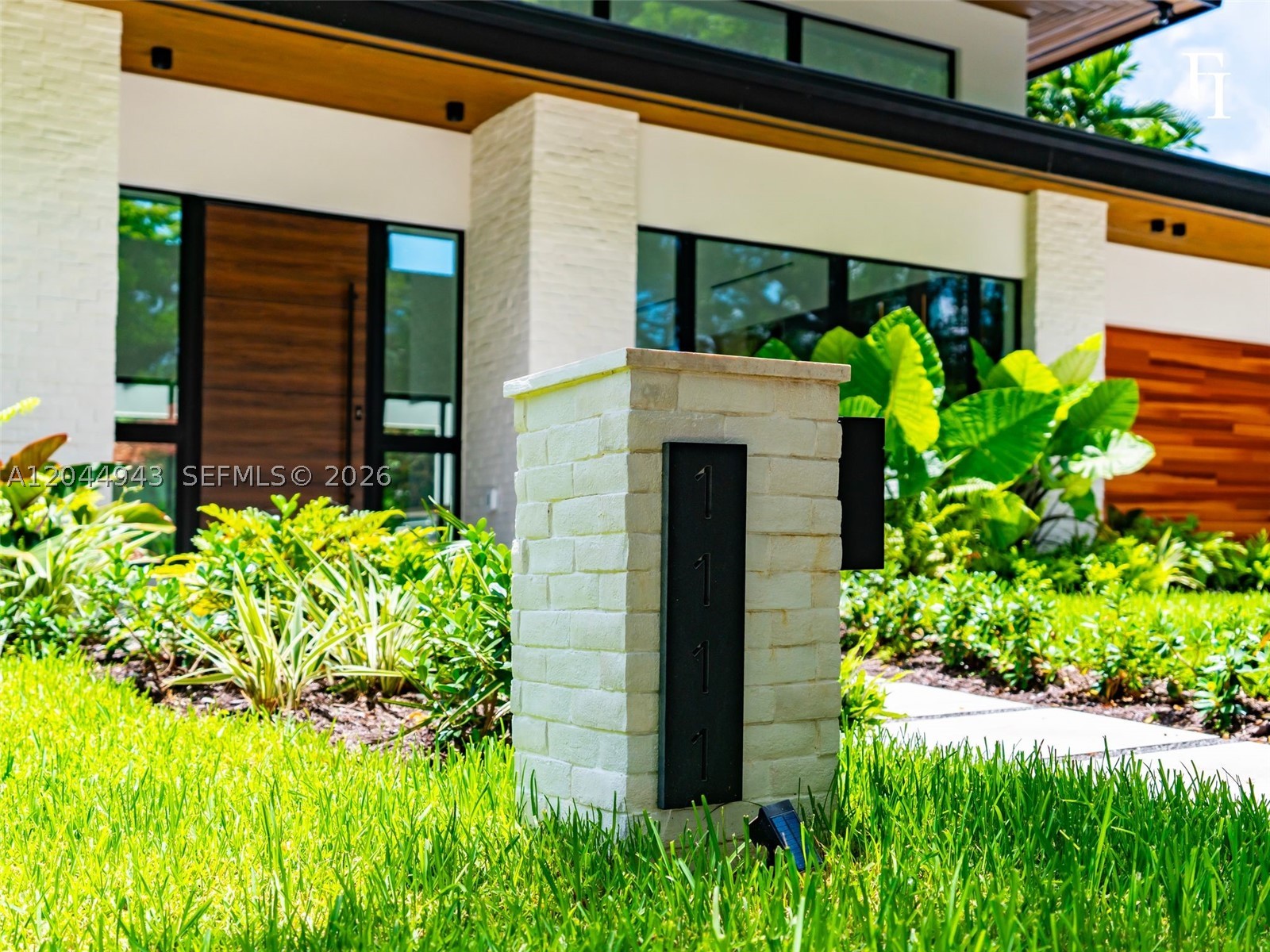 1111 Alberca St, Coral Gables FL 33134