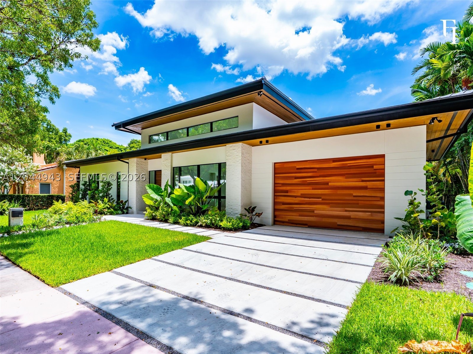 1111 Alberca St, Coral Gables FL 33134