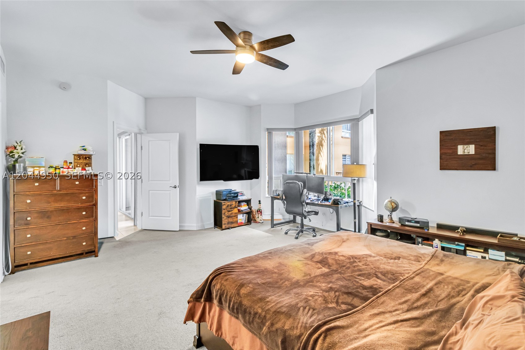 16100 Emerald Estates Dr #298, Weston FL 33331