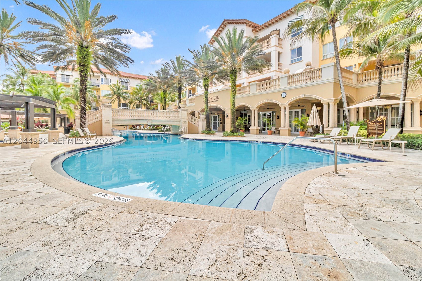 16100 Emerald Estates Dr #298, Weston FL 33331