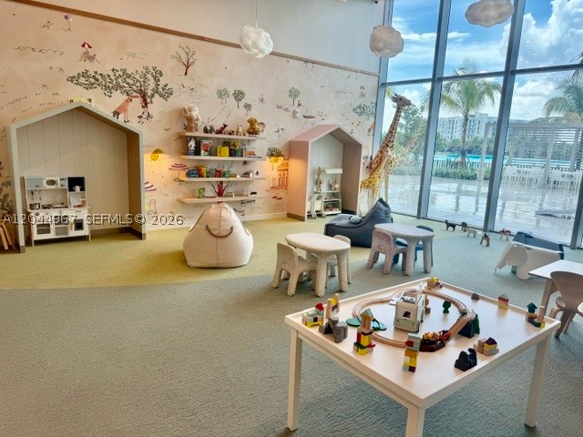 2411 Laguna Circle #1207, Miami FL 33181