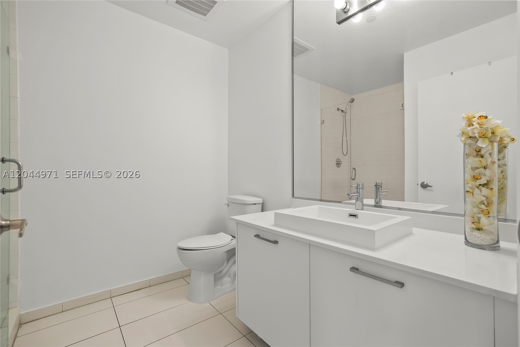 151 SE 1st St #PH04, Miami FL 33131