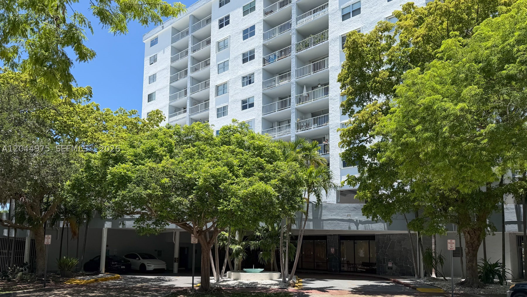 6900 Bay Dr #6H, Miami Beach FL 33141
