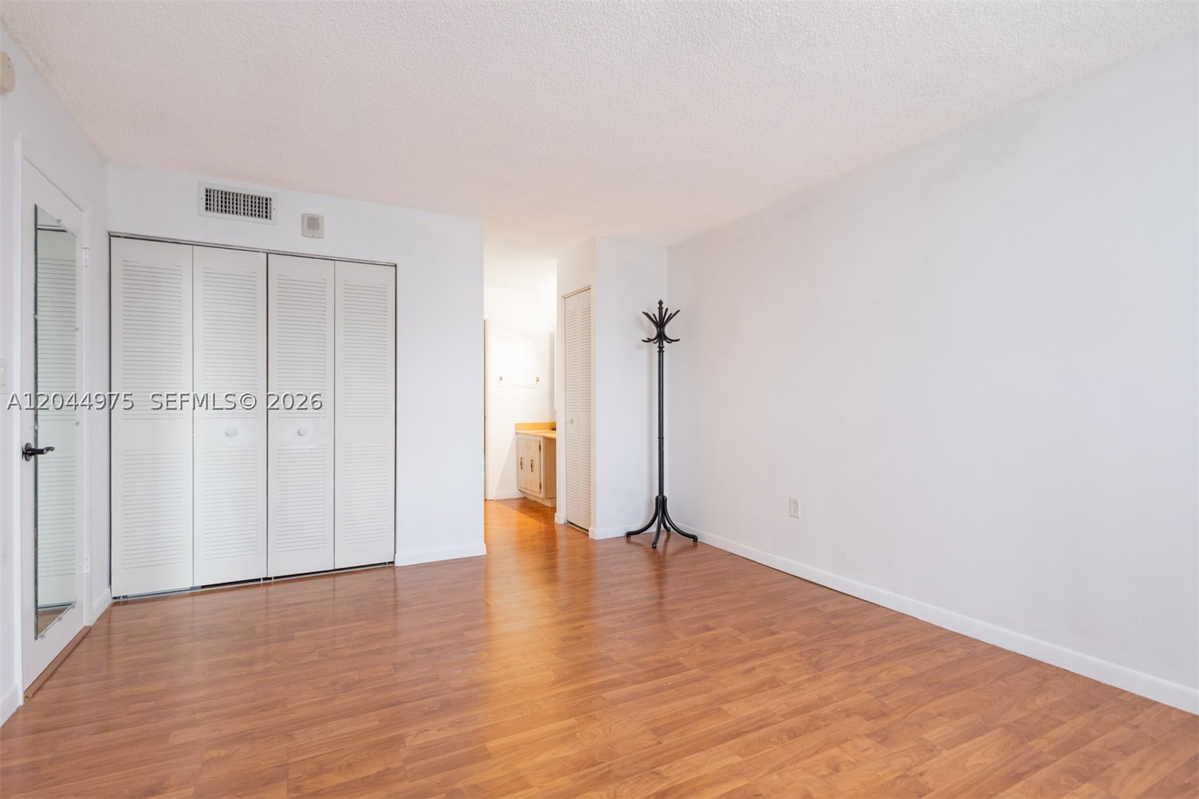 6900 Bay Dr #6H, Miami Beach FL 33141