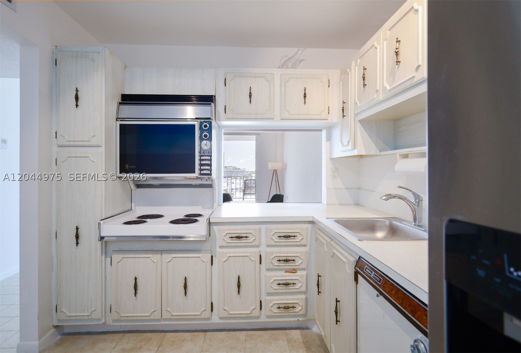 6900 Bay Dr #6H, Miami Beach FL 33141