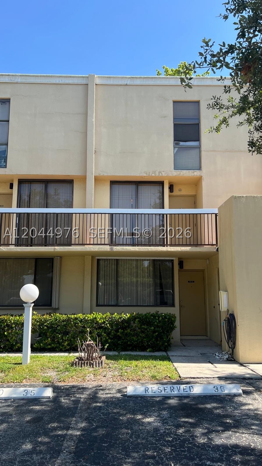 8711 SW 30th St #106, Davie FL 33328