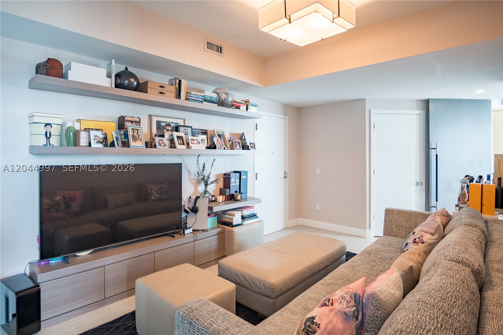 2900 NE 7th Ave #4307, Miami FL 33137