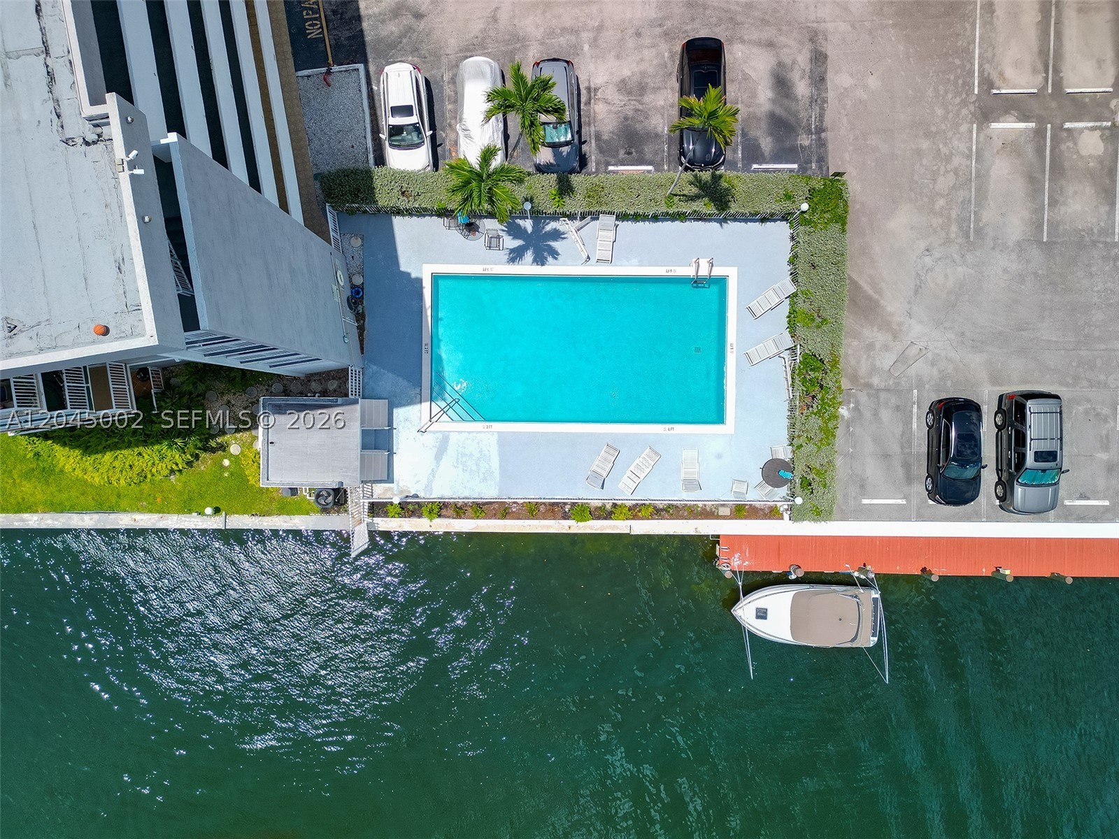4000 NE 169th St #607, North Miami Beach FL 33160