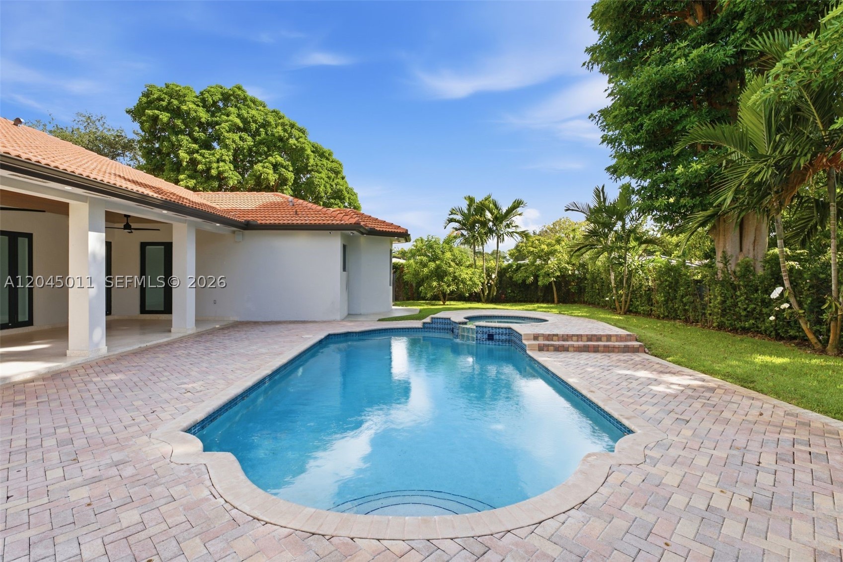 16615 SW 82nd Ct, Palmetto Bay FL 33157