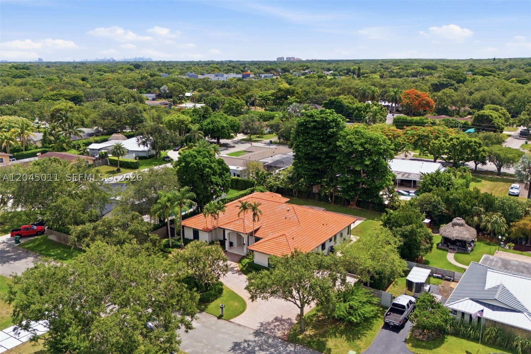 16615 SW 82nd Ct, Palmetto Bay FL 33157