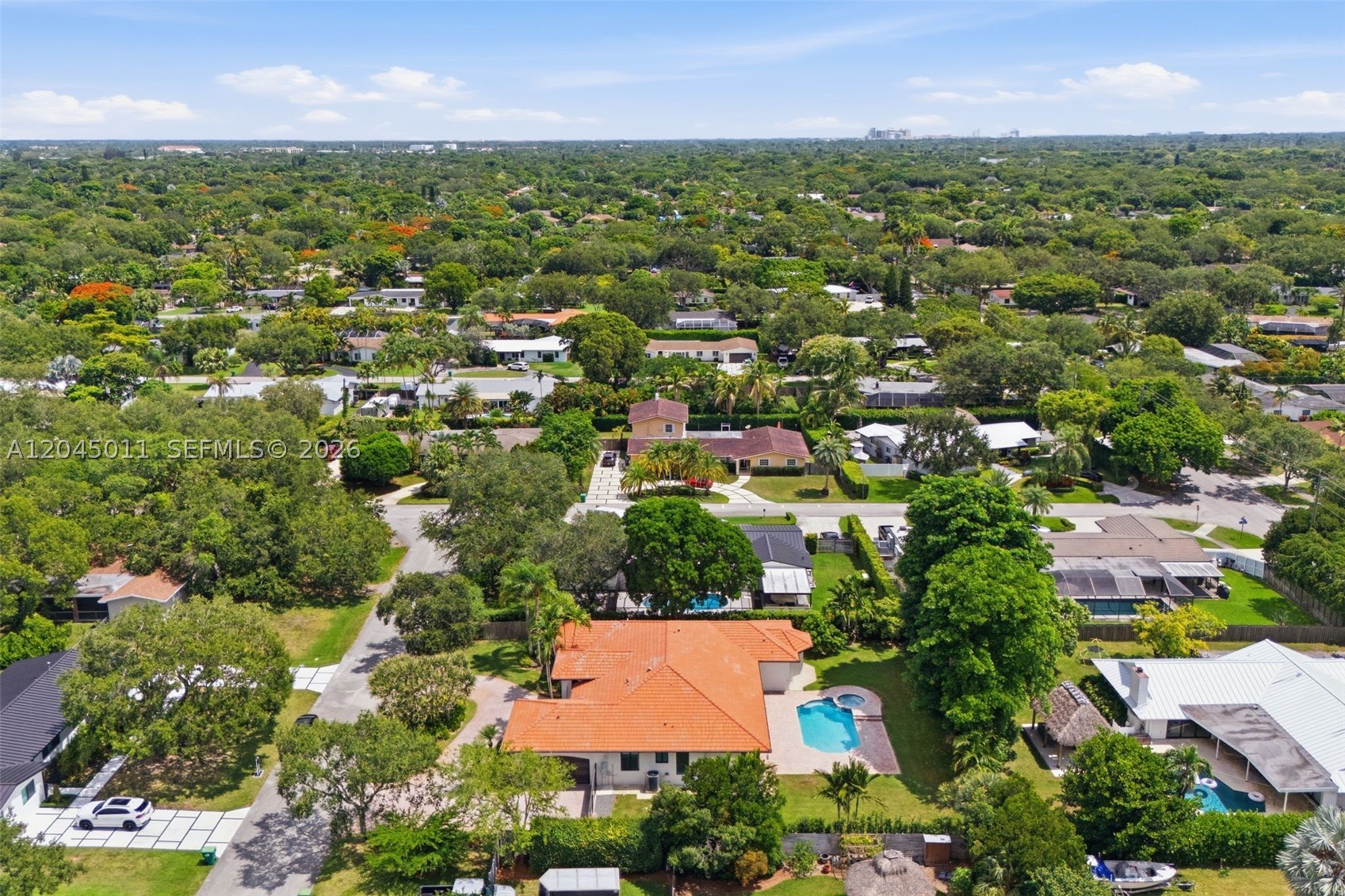 16615 SW 82nd Ct, Palmetto Bay FL 33157