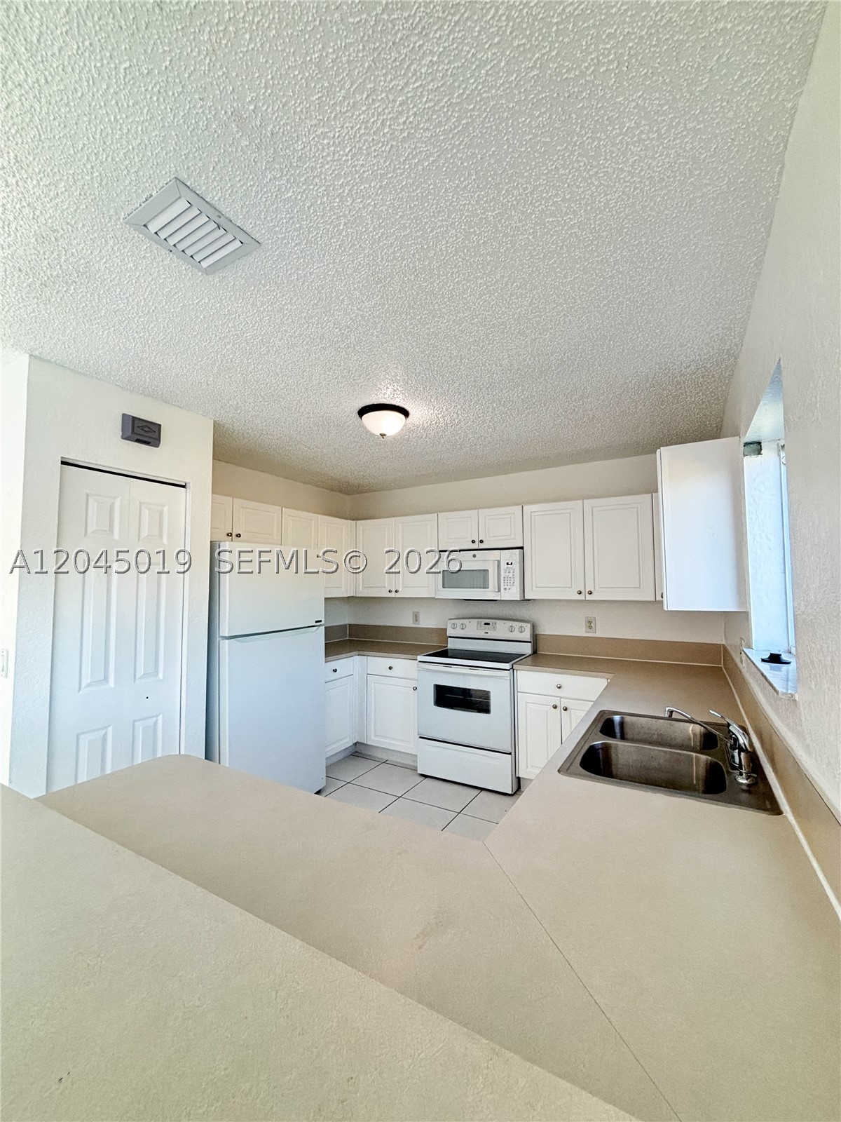 21339 SW 87th Ct, Cutler Bay FL 33189