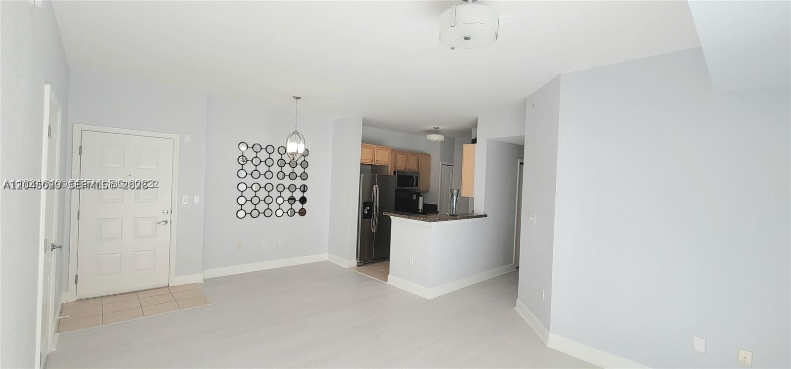 6001 SW 70th St #215, South Miami FL 33143