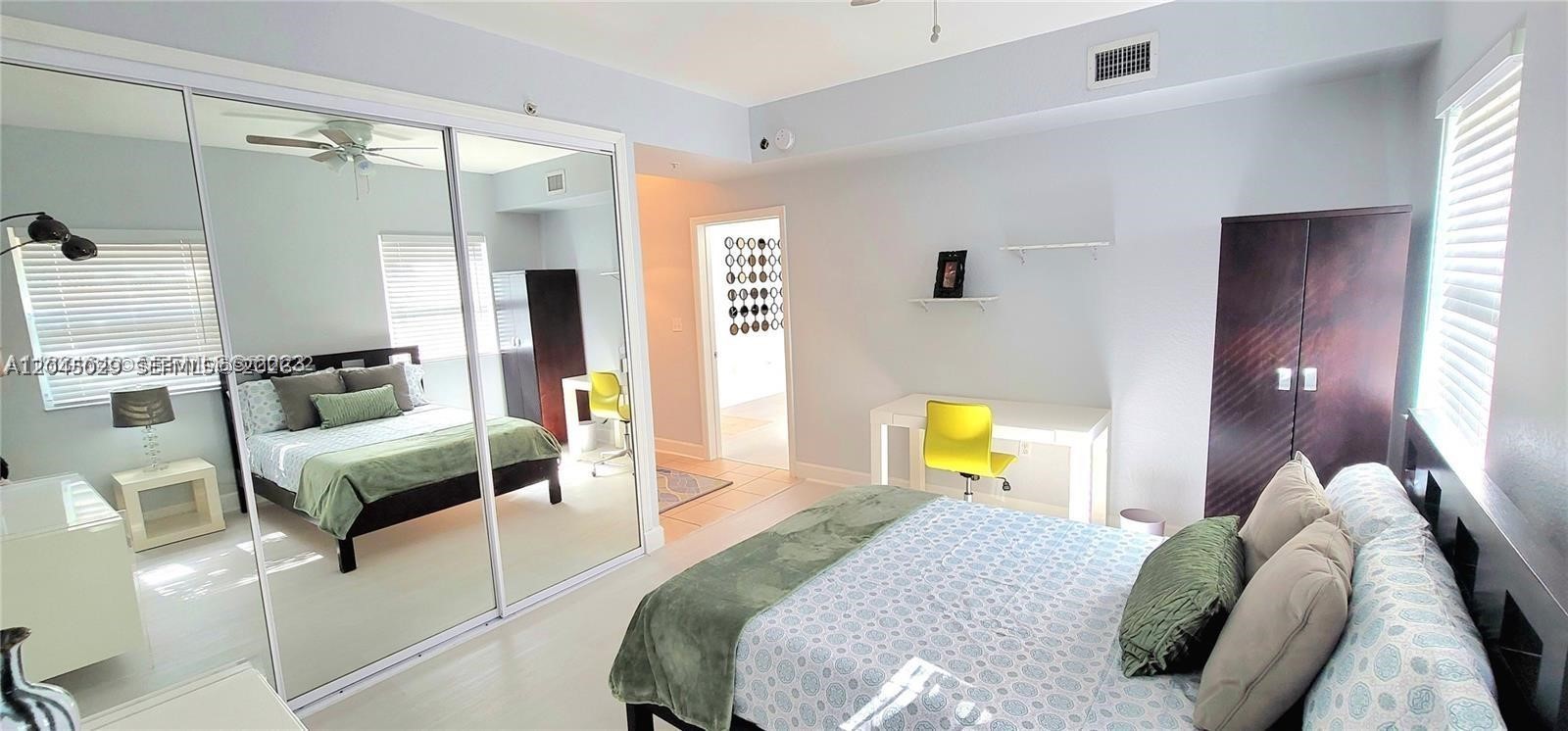 6001 SW 70th St #215, South Miami FL 33143