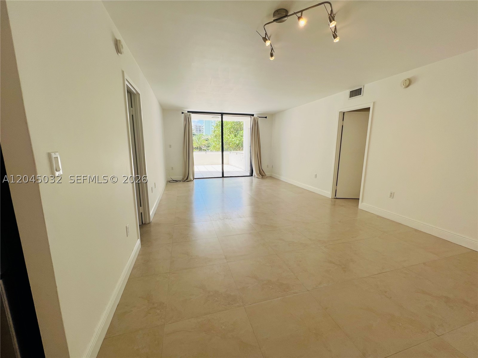 2333 Brickell Ave #210, Miami FL 33129
