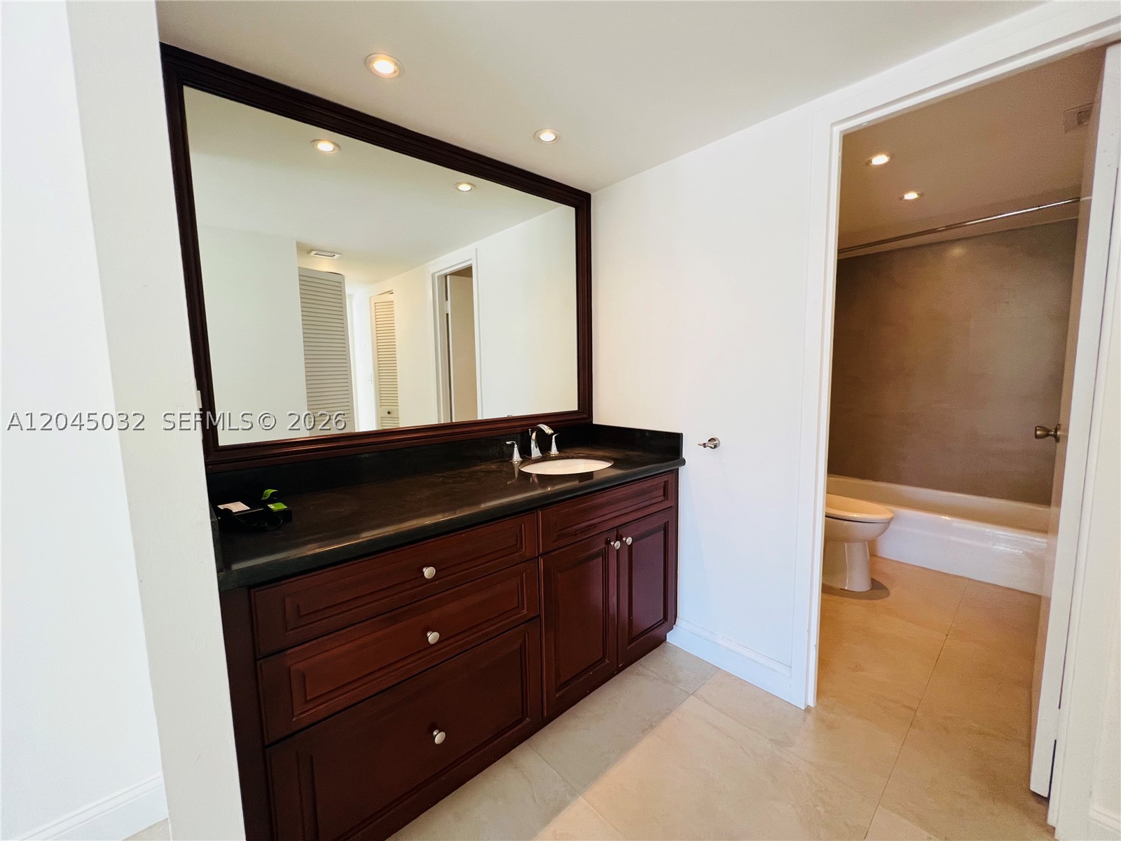 2333 Brickell Ave #210, Miami FL 33129