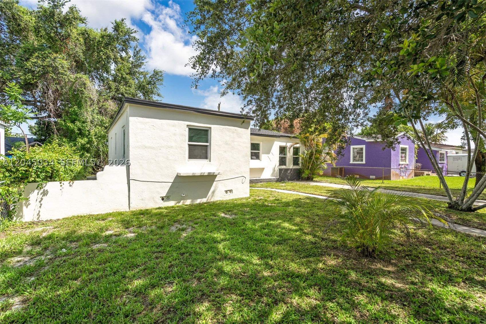 1246 Fisherman St, Opa Locka FL 33054